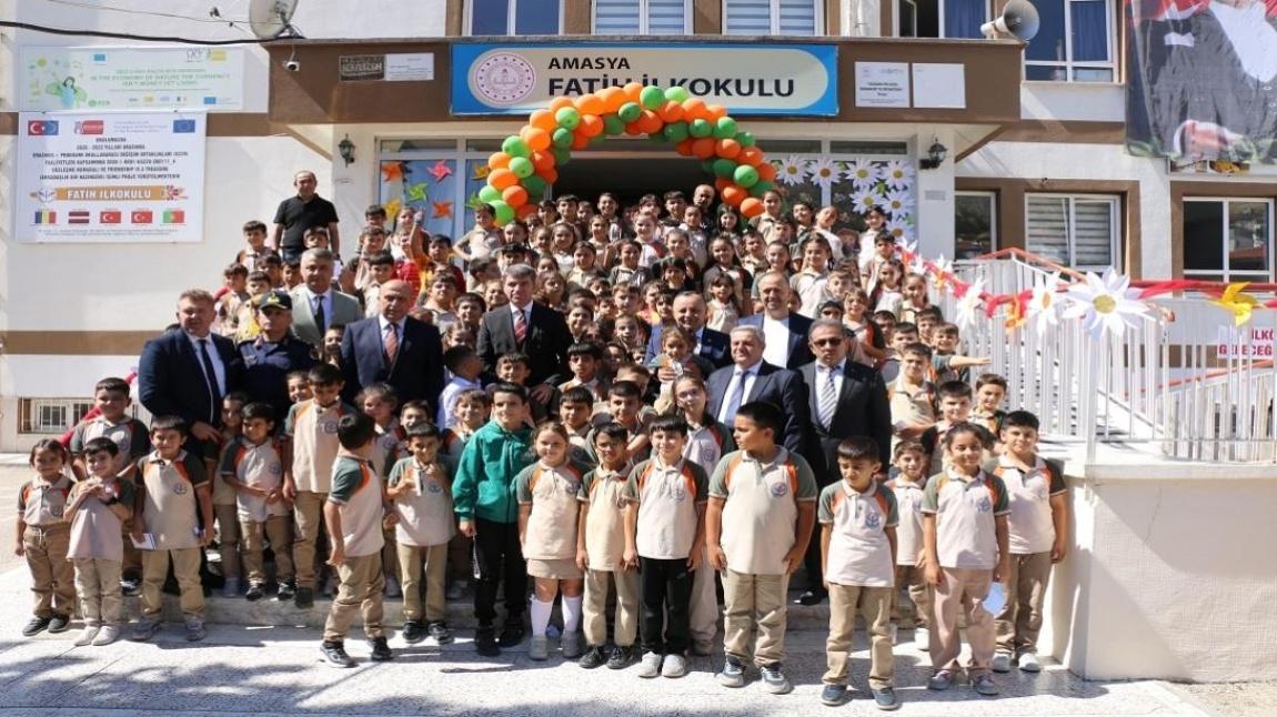 2025-2026 EĞİTİM-ÖĞRETİM YILI İLKÖĞRETİM HAFTASI KAPSAMINDA FATİH İLKOKULUNDA COŞKULU BİR TÖREN GERÇEKLEŞTİRİLDİ